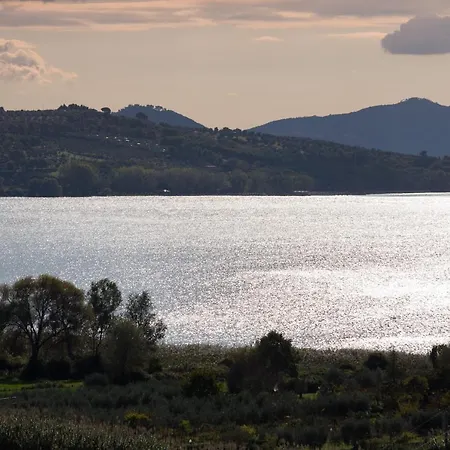 Dei Tramonti Villa Passignano sul Trasimeno